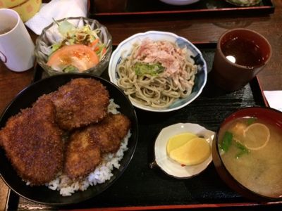 katsudon soba katsushoku 2015.jpg